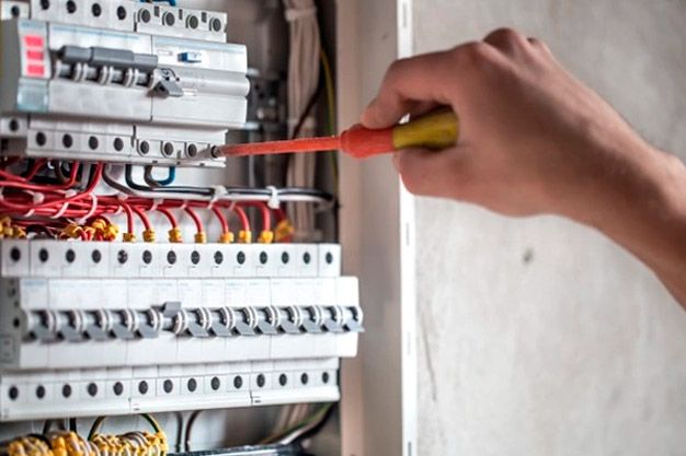 Mantenimiento de instalaciones en Alicante